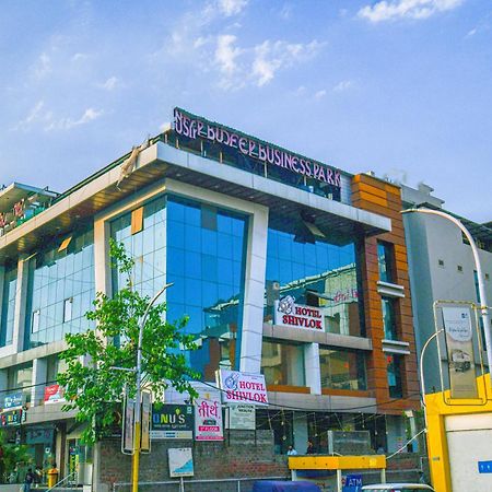 Hotel Shivlok 乌贾因 外观 照片